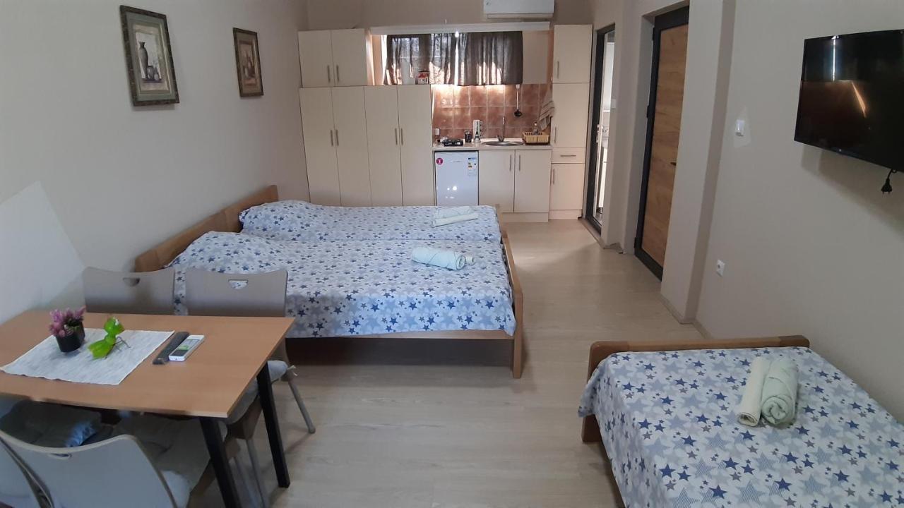 גבגלייה Goka Apartments מראה חיצוני תמונה